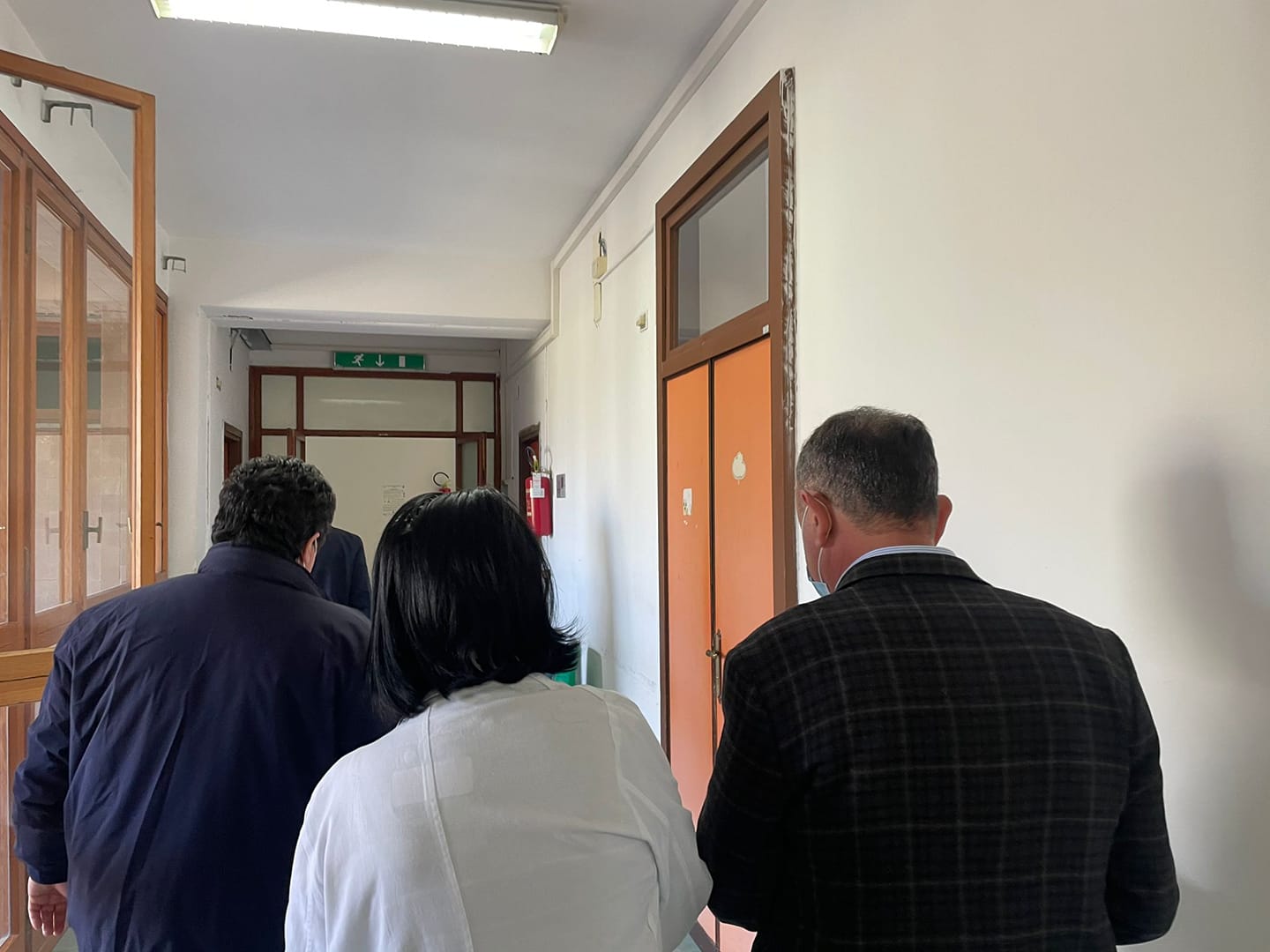 Cennamo saluta l'arrivo del dott. Gigli